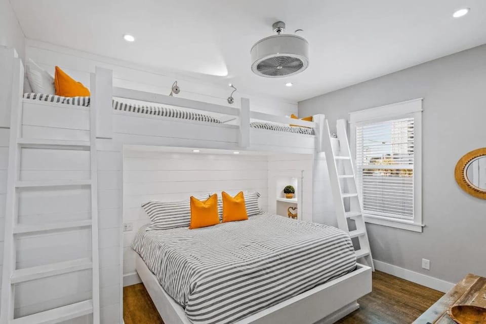 New Family LUX Bid-A-Wee Beach Retreat Pool Beachfront Private Beach House in Panama City Beach