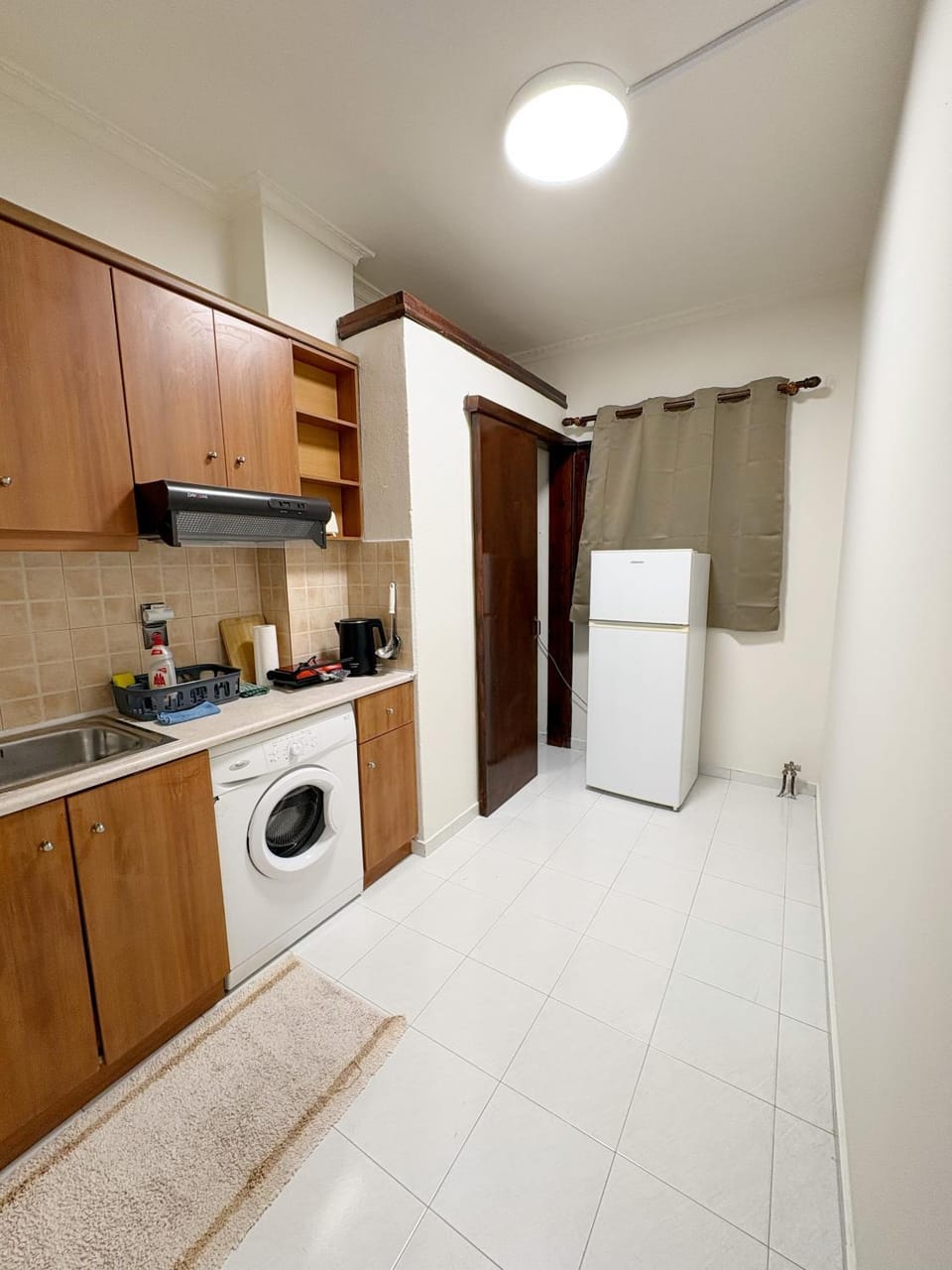 Kitchen or kitchenette, kitchen