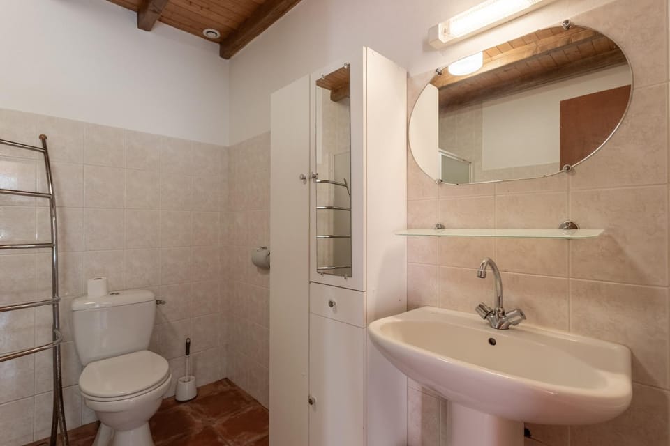 Bathroom, Living room