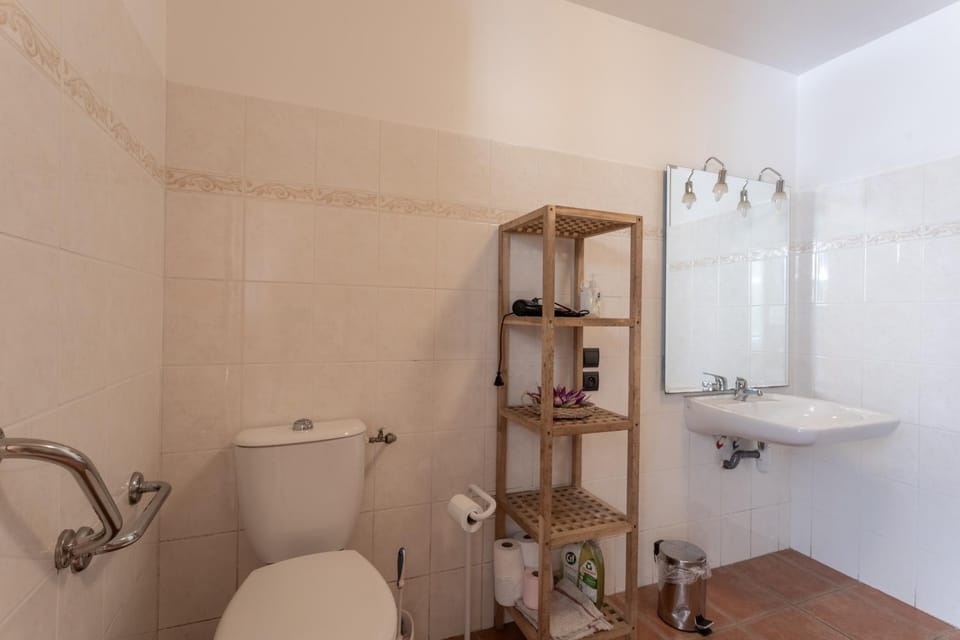 Bathroom, Living room