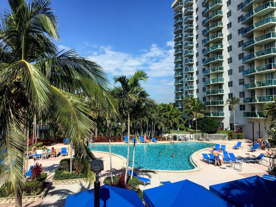 Day, Winter, Swimming pool, Swimming pool