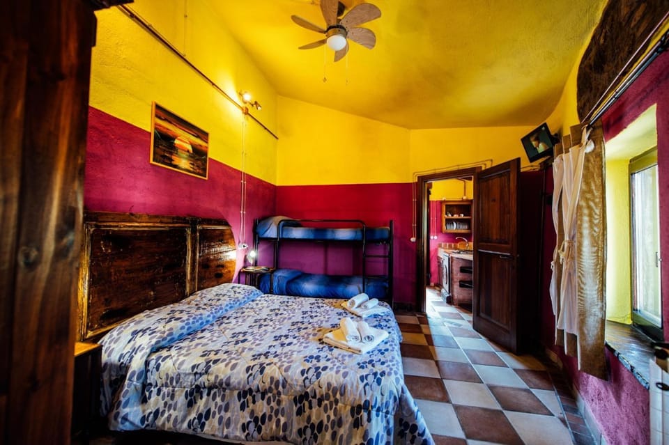 Living room, Bedroom