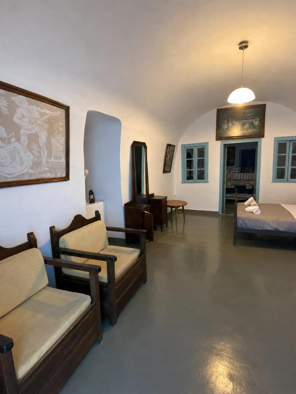 MY Grandmams house est 1821 Hotel in Thera