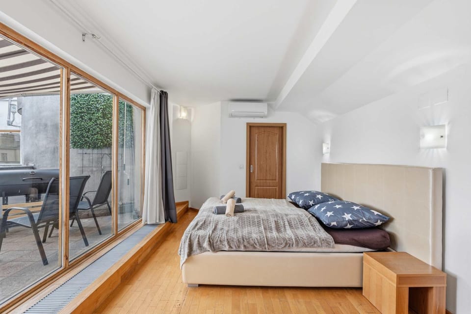 Reunion Luxury Suite Apartment in Prague