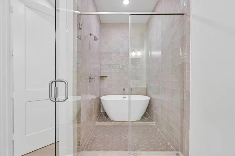 Bathroom, Bath