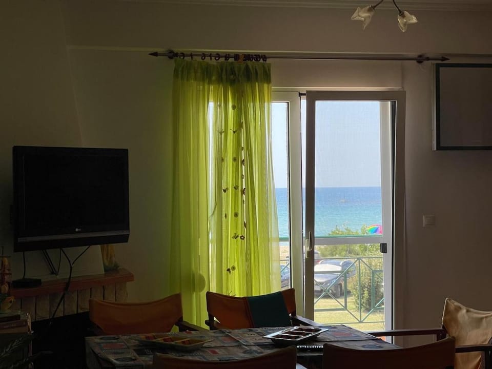 Likastra - Apartment By The Sea - Greece Apartment in Halkidiki