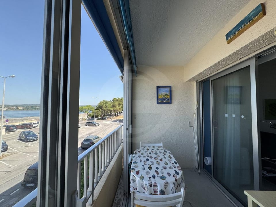 Appartement, animaux admis, clim - vue sur l'étang - FR-1-503-191 Apartment in Balaruc-les-Bains