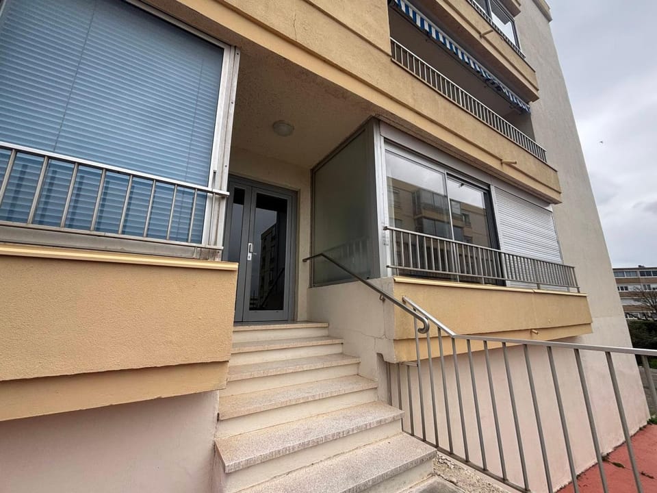Appartement, animaux admis, clim - vue sur l'étang - FR-1-503-191 Apartment in Balaruc-les-Bains