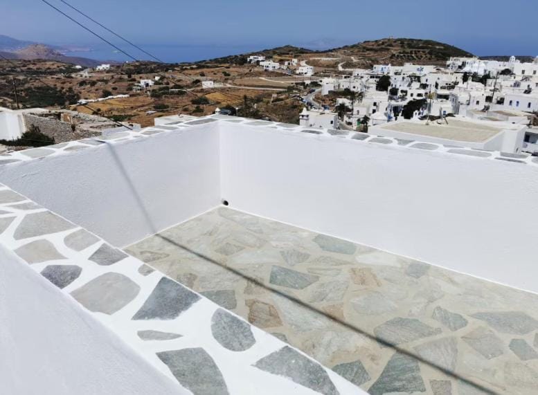 View (from property/room), Balcony/Terrace, City view, Sea view