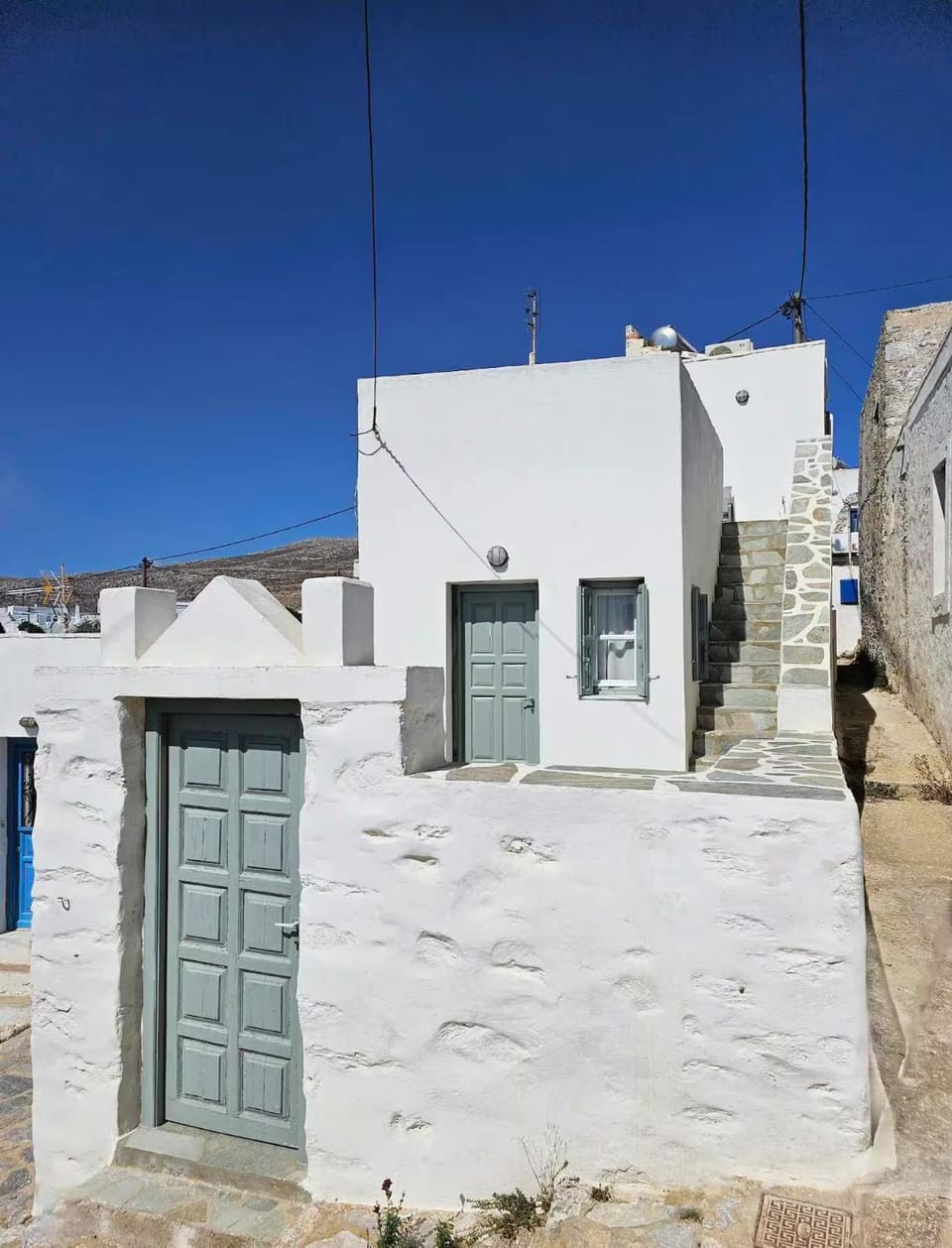 Property building, Facade/entrance