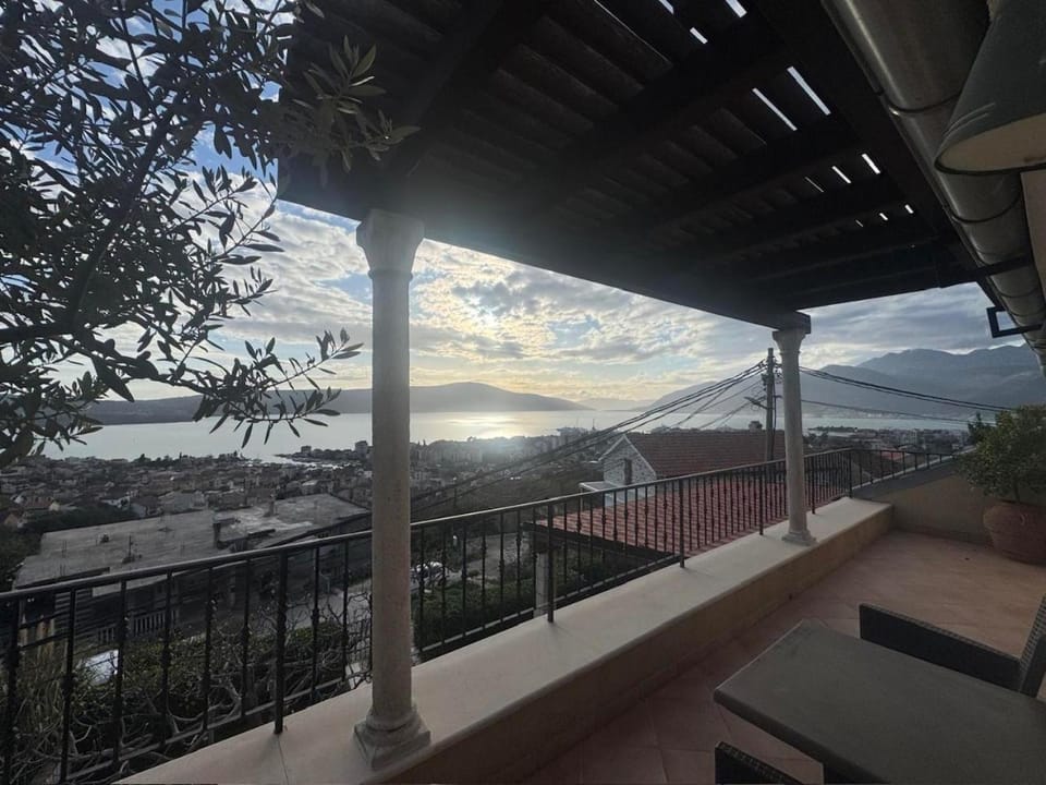 Seaview Tivat Apartment in Kotor Municipality