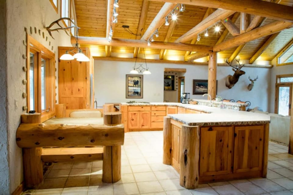 Bitterroot Hidden Oasis House in Montana