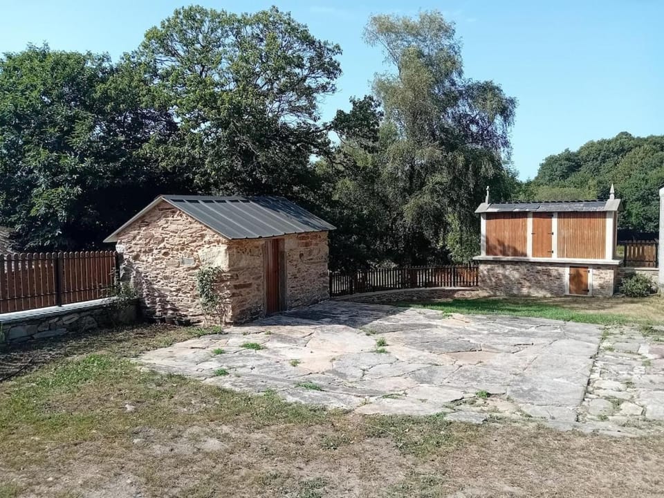 Casa Outeiro House in Galicia