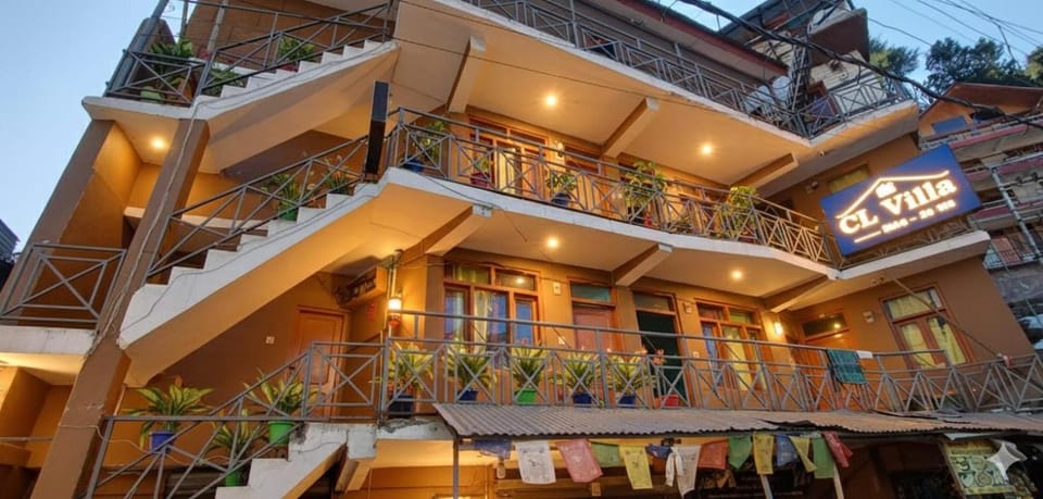 Property building, View (from property/room)
