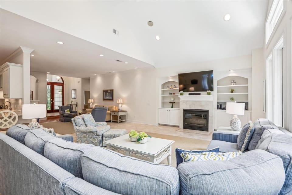 1 Hunt Club House in Hilton Head Island