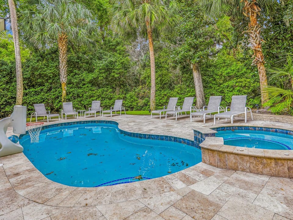 1 Hunt Club House in Hilton Head Island