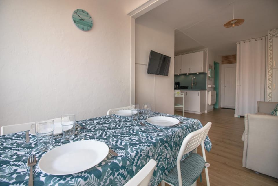 Rodella by Pom, centre port, climatisation Apartment in Agde