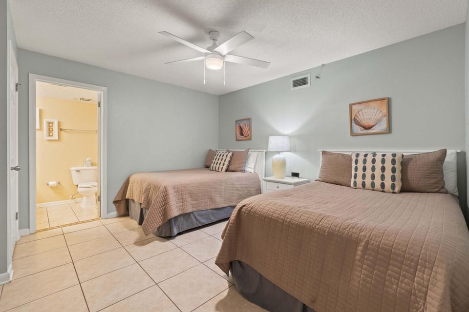 Barefoot Getaway House in Orange Beach