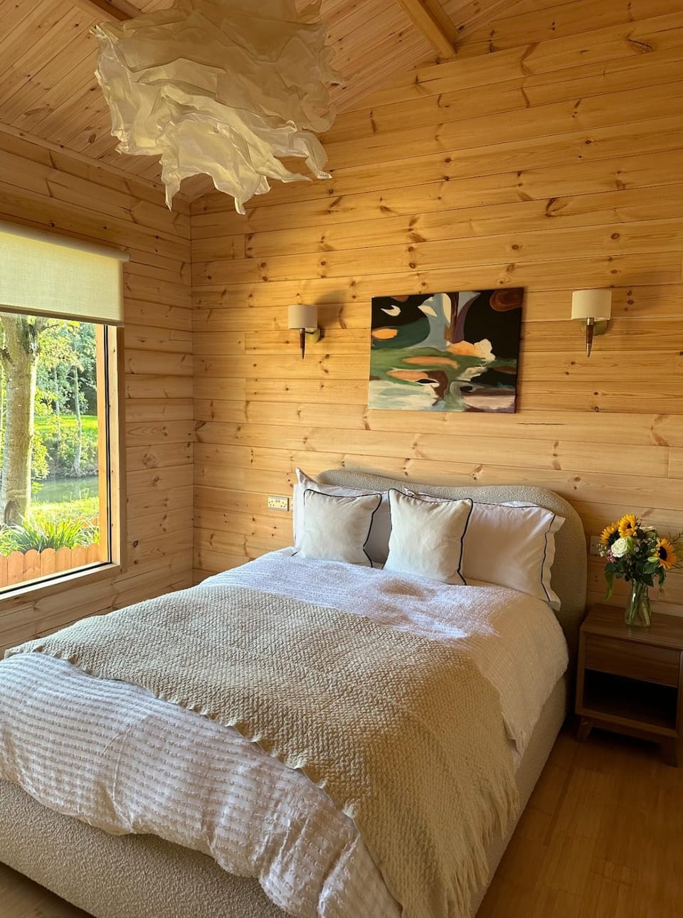 Woodlands Luxury Lake Log Cabin - Vetiver Villa Cabin in Newark and Sherwood District