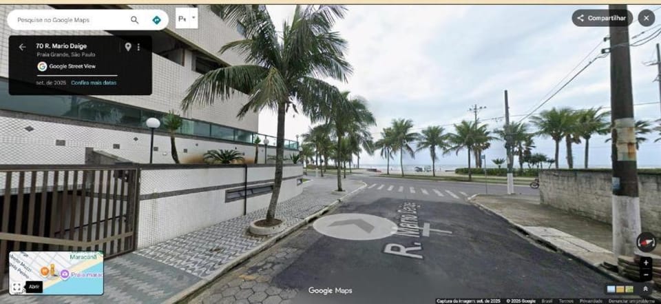 Frente mar com 2 varandas Apartment in State of São Paulo