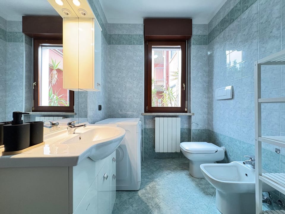 Shower, Toilet, Bathroom, bidet, washing machine