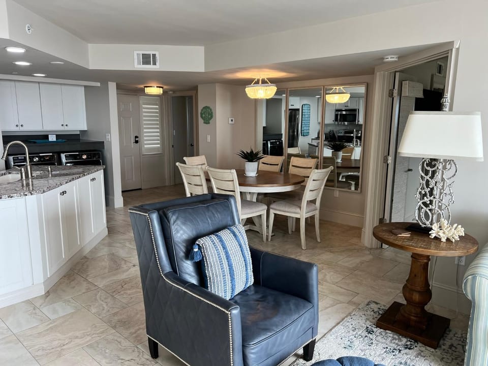 1206 Villamare. House in Hilton Head Island