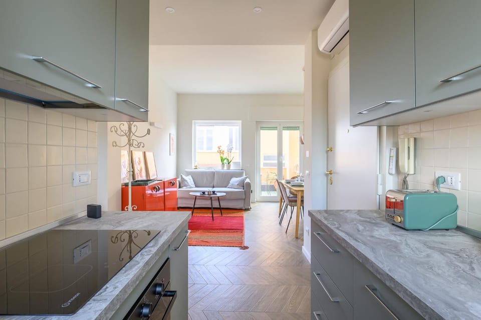 Kitchen or kitchenette, Living room, Photo of the whole room