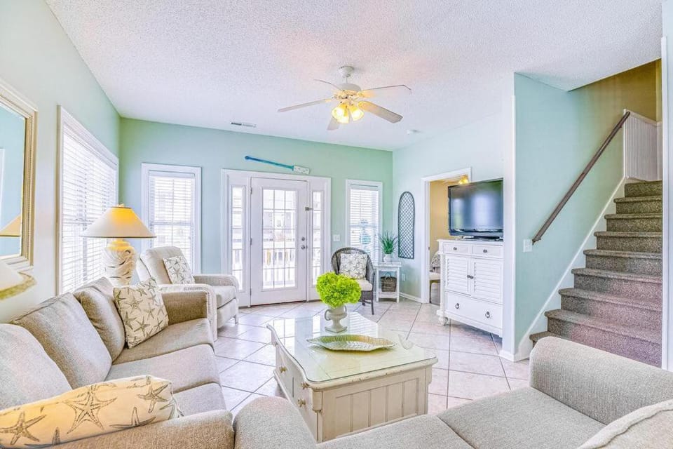 Pelican Manor Unit B House in North Myrtle Beach