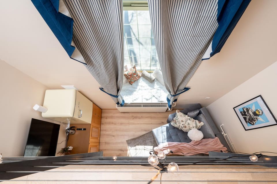 All-inclusive - 2 story loft - next to Old Town Apartment in Tallinn