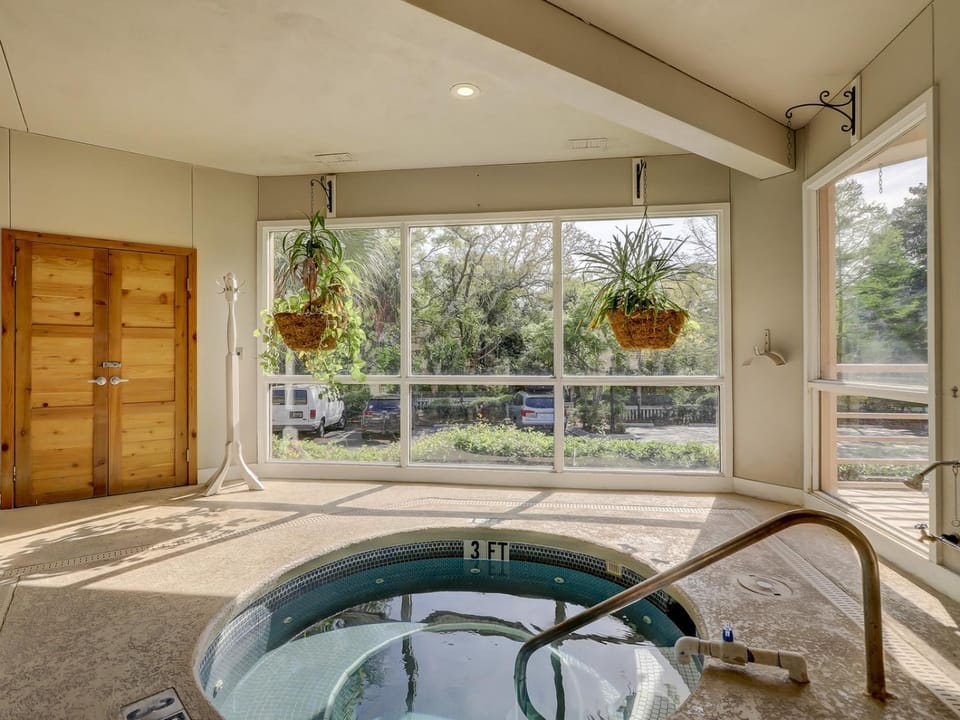 Hot Tub