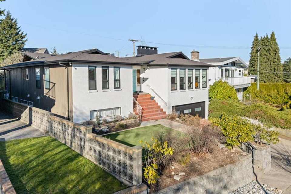Stylish 3BR Basement Suite - Quiet Vancouver Area Apartment in Vancouver