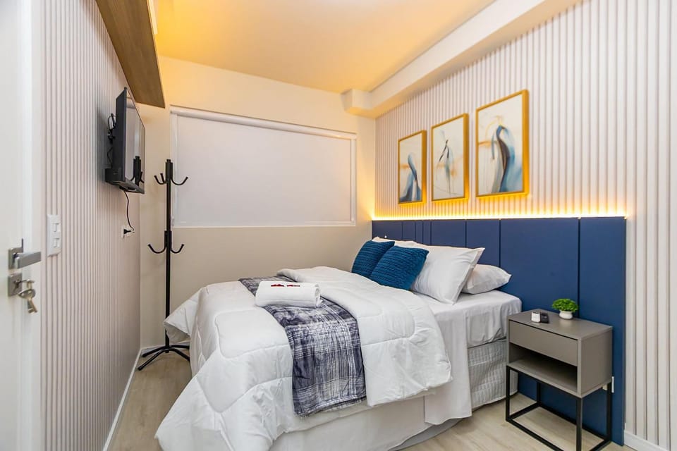 Apto de 1q Premium p/ 5 pessoas, c/garagem-PLU0605 Apartment in Curitiba
