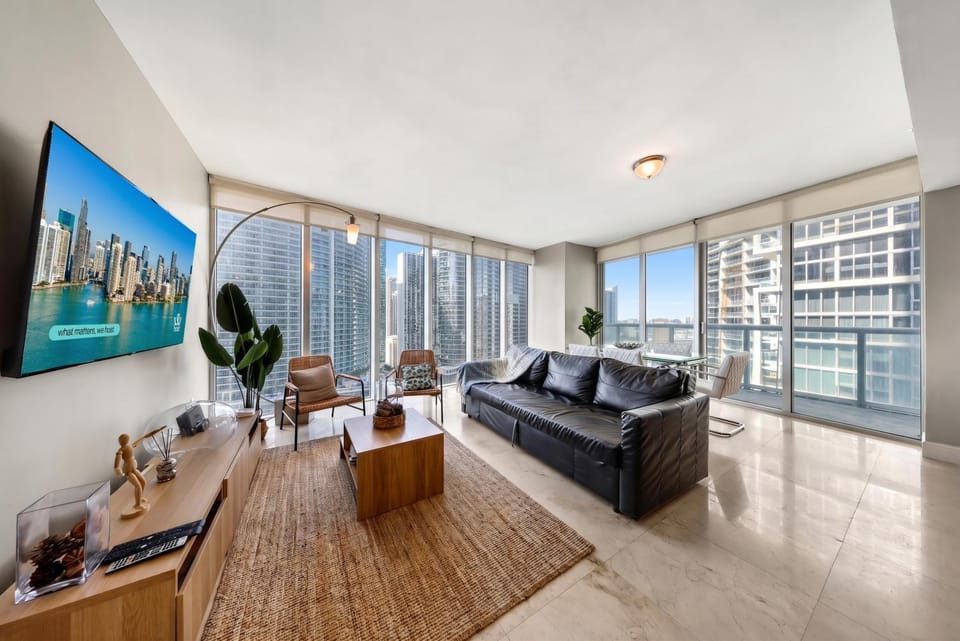 TV and multimedia, Balcony/Terrace, Living room