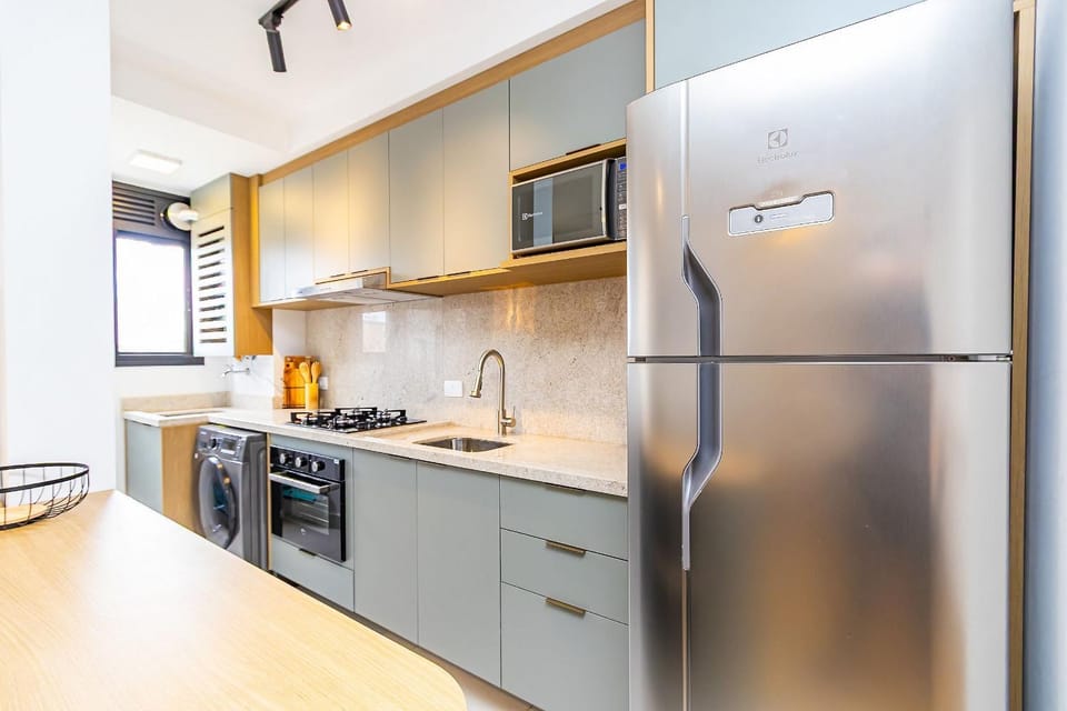 Apartamento de 2q c/ vaga em região nobre -SOU401B Apartment in Curitiba