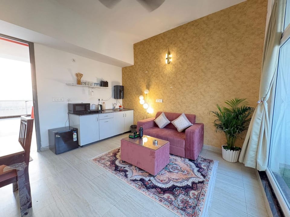 The Urban Luxe Stay Apartment in Noida