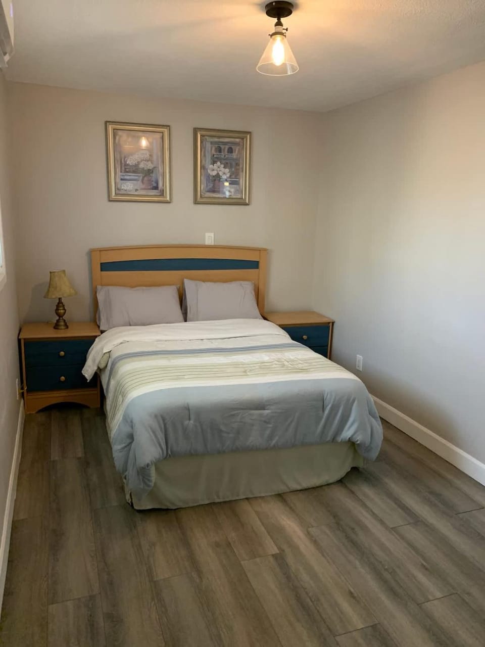 Lake Simcoe Beach Oasis with Backyard and Firepit House in Georgina