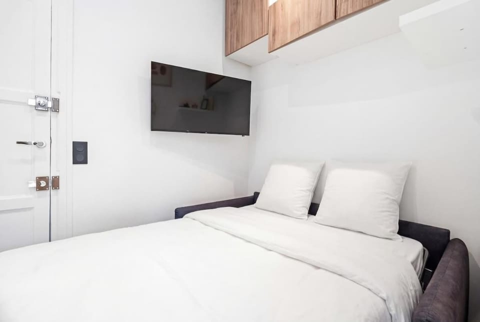 Studio Neuf & Lumineux Paris 16 Apartment in Paris