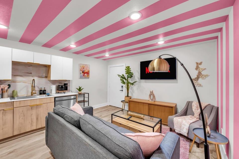 PK Dallas E2 Apartment in Dallas