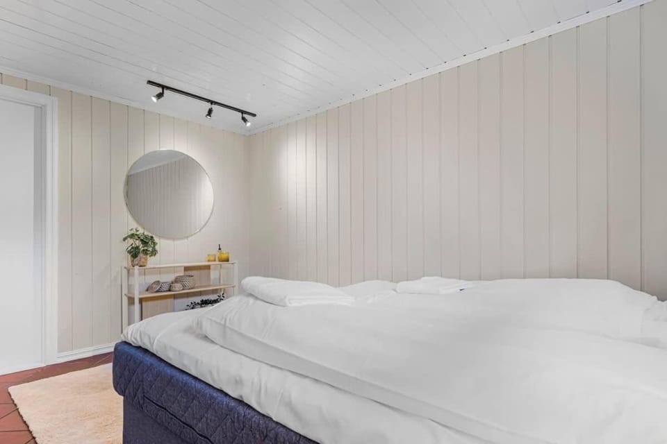 Spacious Bergen Apartment with Terrace & Parking Apartment in Bergen