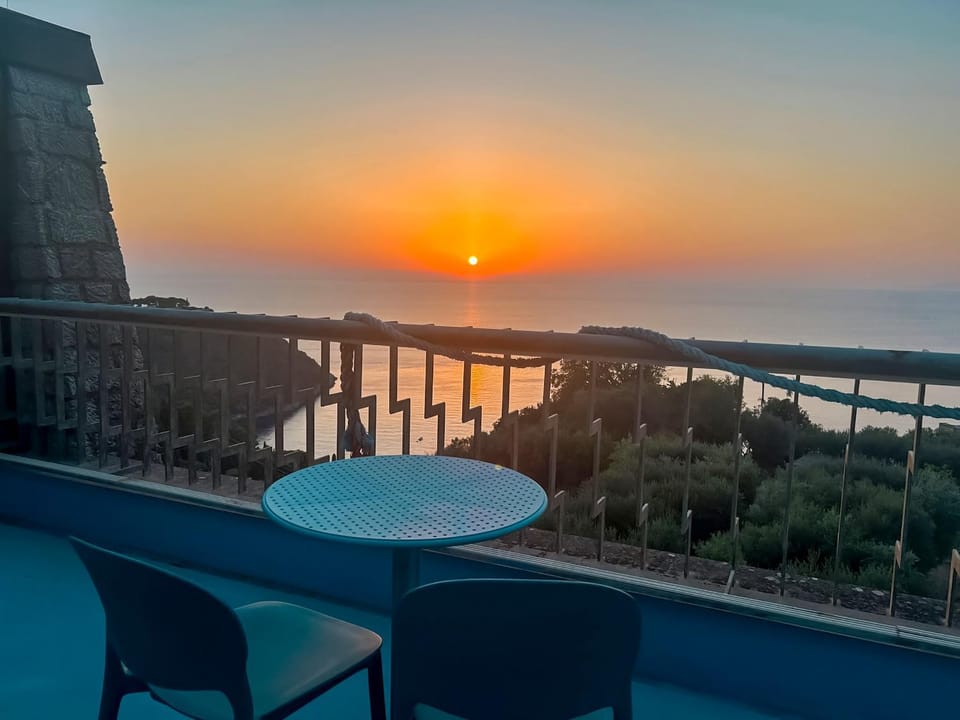 Balcony/Terrace, Sea view, Sunset