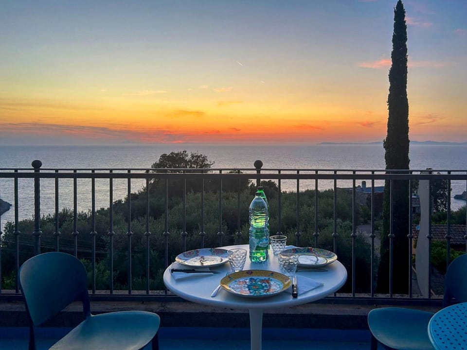 Balcony/Terrace, Sunset