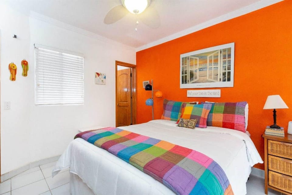 Charming & Cozy Beachfront Condo Las Olas I 19 House in Rocky Point