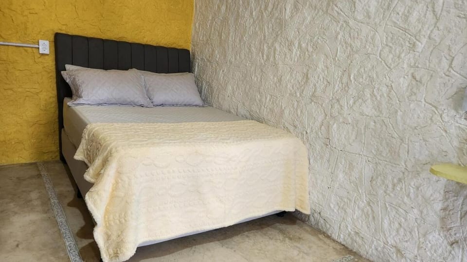 Completa Kitnet para até 6 pessoas Apartment in Ilhabela
