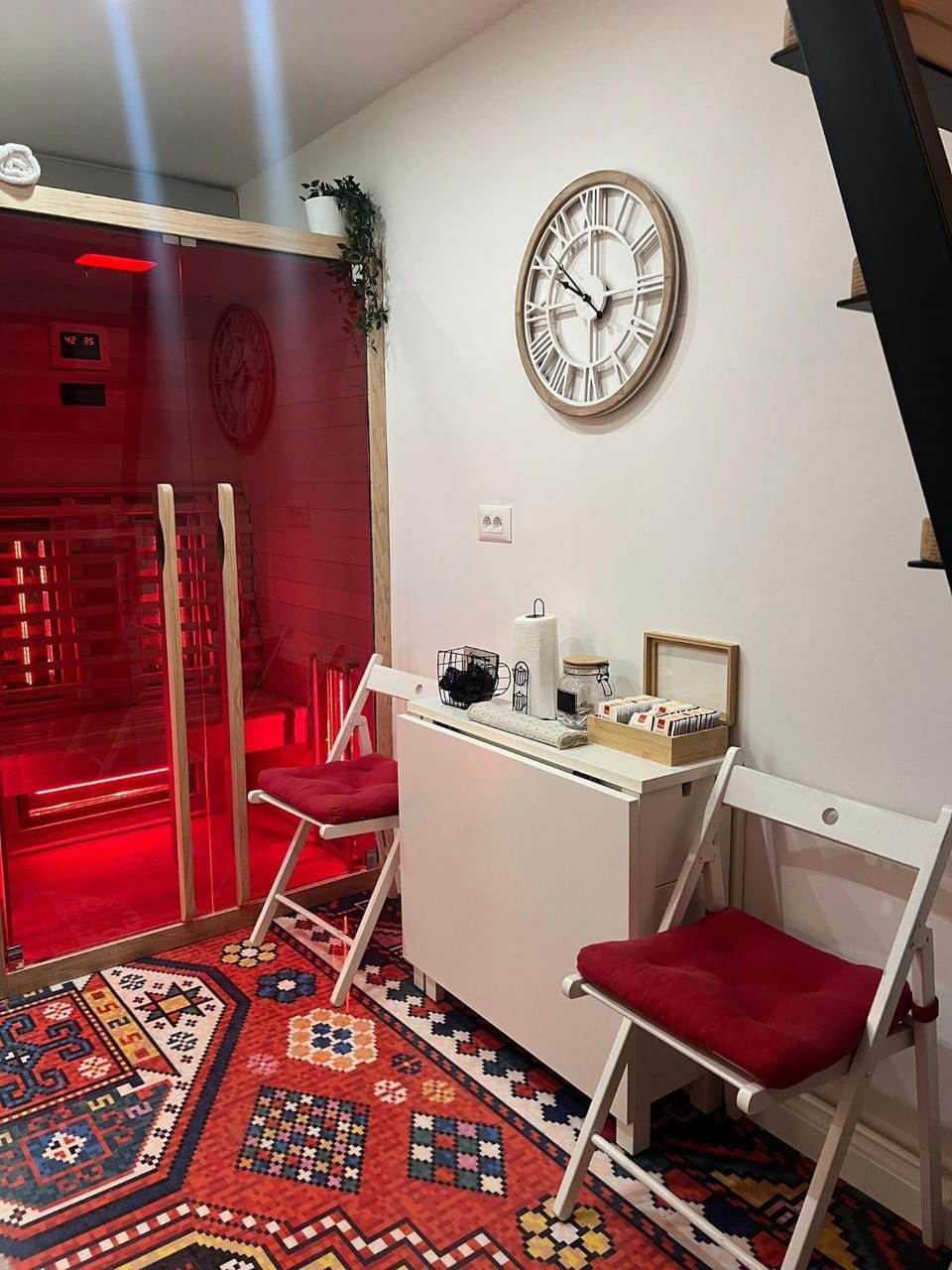 EPICENTAR Luxury Jacuzzi & Sauna Apartment in Baščaršija - Private Spa Experience Apartment in Sarajevo