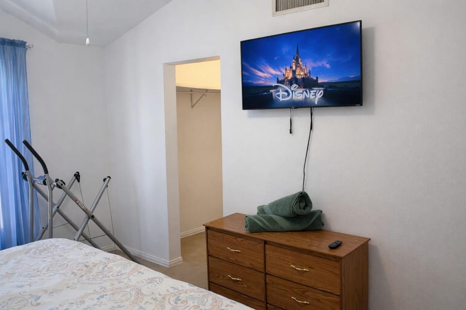 TV and multimedia, Bedroom