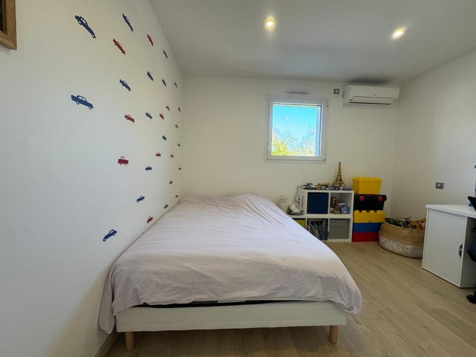 L'Élégant - 8pers - Piscine - Parking Sécurisé Villa in Pays de la Loire