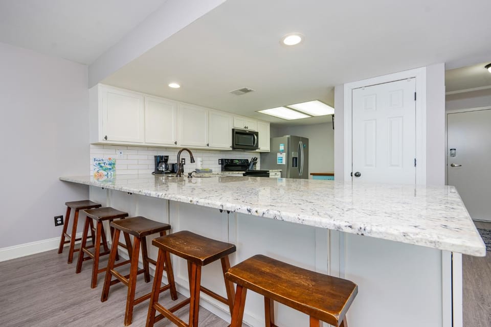 Wind Drift 604S condo Apartment in Orange Beach
