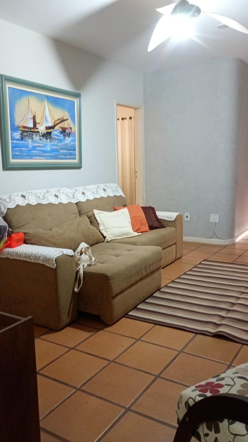 Apartamento completo a 4 quadras da praia da enseada Apartment in State of São Paulo