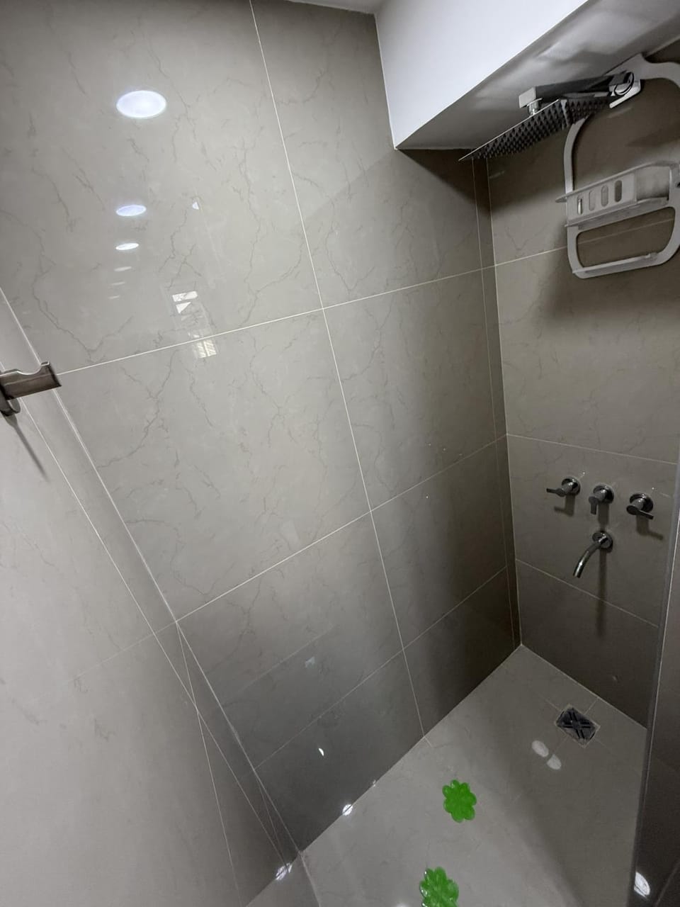 Bathroom, Bath