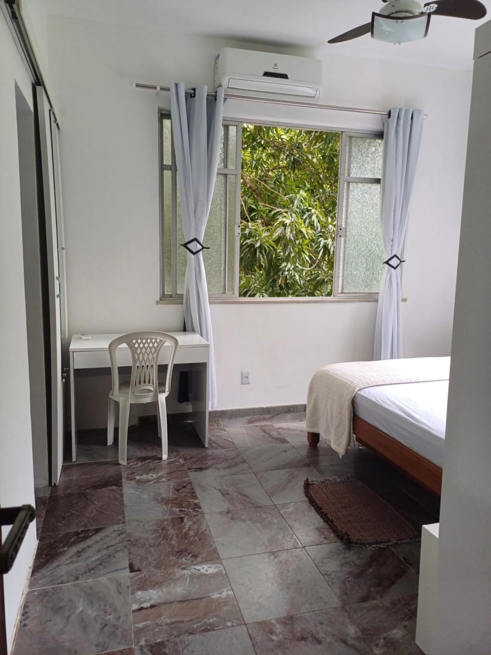 2 Quartos em apartamento compartilhado Apartment in Belém